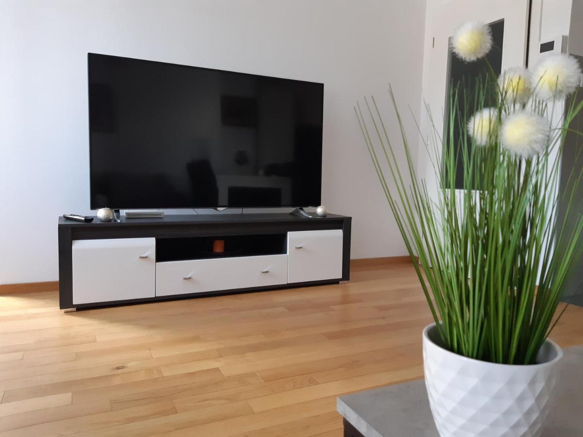 Apartman Dijana Баня Лука Екстериор снимка